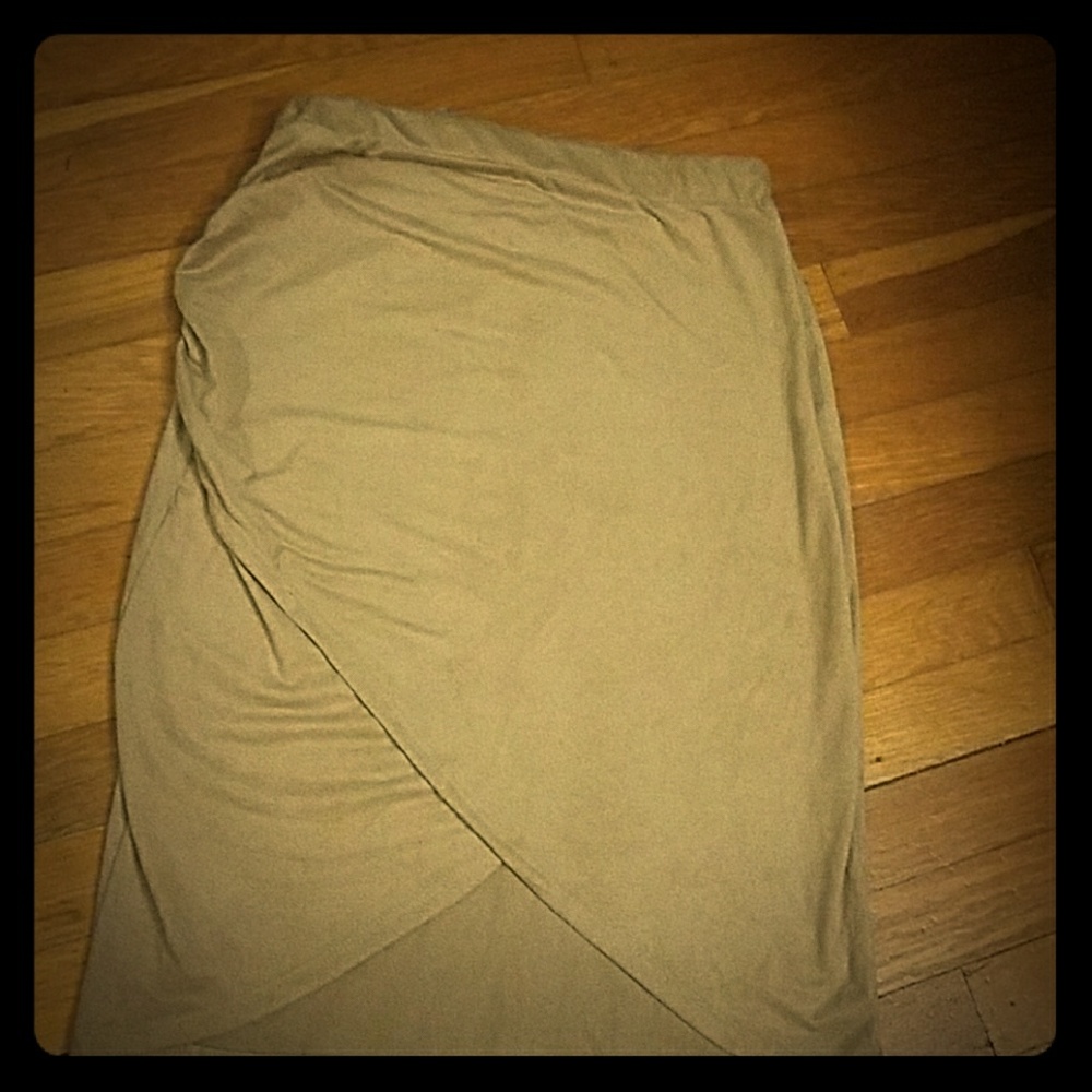 Beige suede skirt